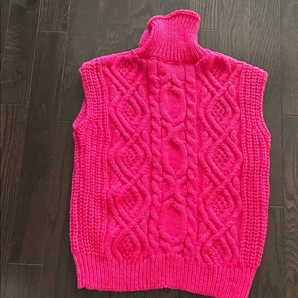 🩷Pink Cable Knit Turtleneck Sweater NWOT - Picture 12 of 13